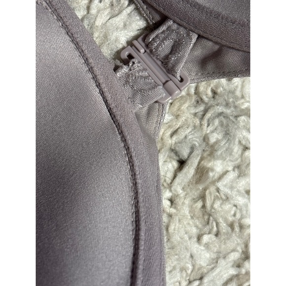 NWT Bali Comfort Cool Bra 38DD Feel The Softness‎ Beige Floral New With Tags - Picture 6 of 7